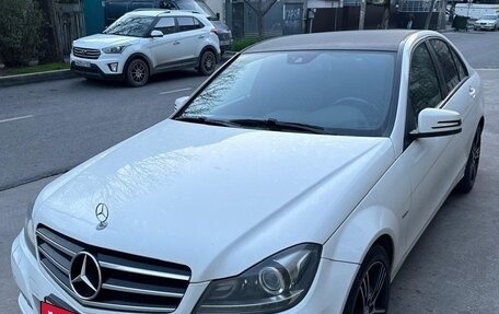 Mercedes-Benz C-Класс, 2013 год, 2 200 000 рублей, 1 фотография