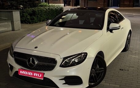 Mercedes-Benz E-Класс, 2019 год, 3 690 000 рублей, 1 фотография