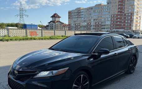 Toyota Camry, 2019 год, 3 100 000 рублей, 1 фотография