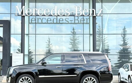 Cadillac Escalade IV, 2018 год, 7 700 000 рублей, 1 фотография