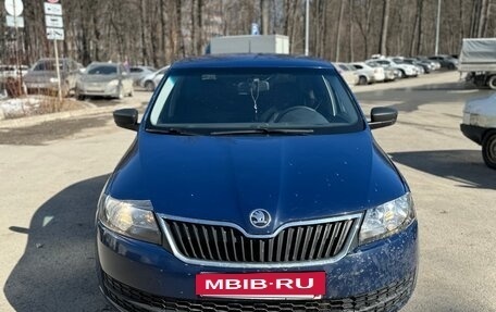 Skoda Rapid I, 2015 год, 680 000 рублей, 2 фотография