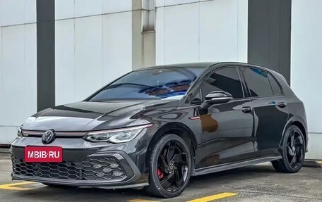 Volkswagen Golf GTI, 2021 год, 2 150 090 рублей, 1 фотография