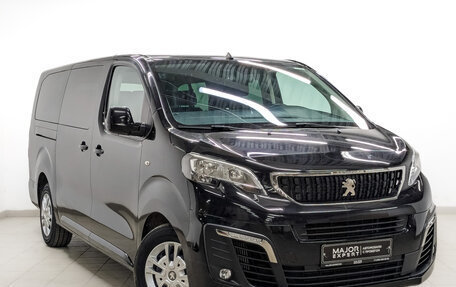 Peugeot Traveller I, 2021 год, 2 695 000 рублей, 3 фотография