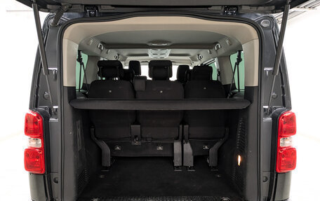 Peugeot Traveller I, 2021 год, 2 695 000 рублей, 10 фотография
