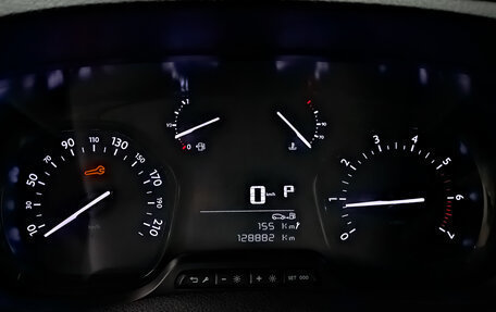 Peugeot Traveller I, 2021 год, 2 695 000 рублей, 16 фотография