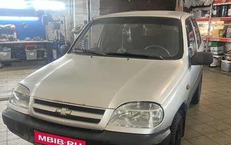 Chevrolet Niva I рестайлинг, 2006 год, 340 000 рублей, 1 фотография