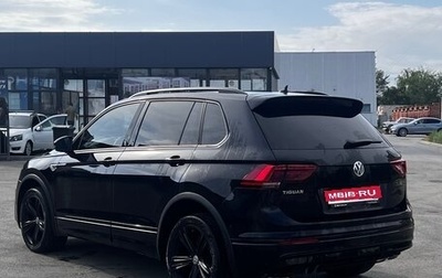 Volkswagen Tiguan II, 2019 год, 2 230 000 рублей, 1 фотография