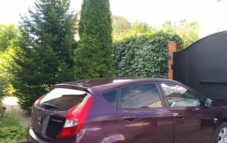 Hyundai Solaris II рестайлинг, 2011 год, 950 000 рублей, 3 фотография
