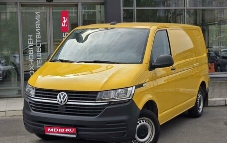 Volkswagen Transporter T6 рестайлинг, 2021 год, 3 500 000 рублей, 1 фотография