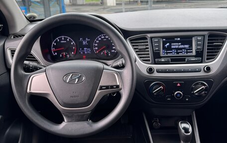 Hyundai Solaris II рестайлинг, 2018 год, 1 080 000 рублей, 4 фотография