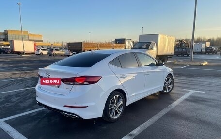 Hyundai Elantra VI рестайлинг, 2018 год, 1 500 000 рублей, 3 фотография