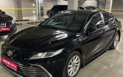 Toyota Camry, 2021 год, 1 950 000 рублей, 1 фотография