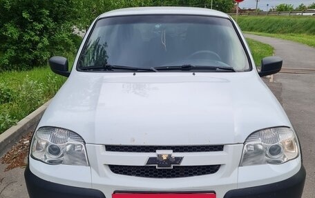 Chevrolet Niva I рестайлинг, 2017 год, 720 000 рублей, 1 фотография