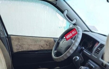 Toyota HiAce H200, 2008 год, 1 400 000 рублей, 5 фотография