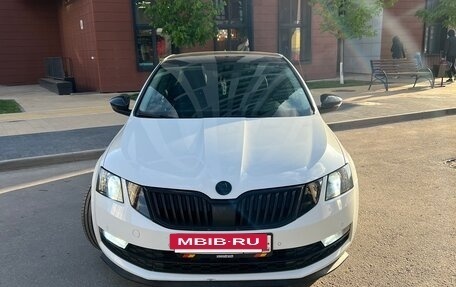 Skoda Octavia, 2018 год, 1 760 000 рублей, 2 фотография