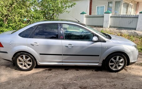 Ford Focus II рестайлинг, 2005 год, 500 000 рублей, 1 фотография