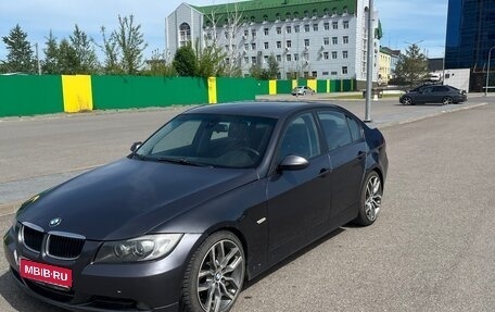BMW 3 серия, 2007 год, 710 000 рублей, 1 фотография
