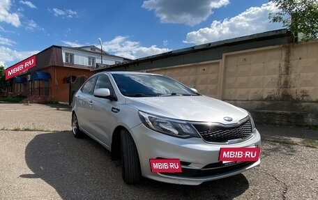 KIA Rio III рестайлинг, 2015 год, 780 000 рублей, 2 фотография