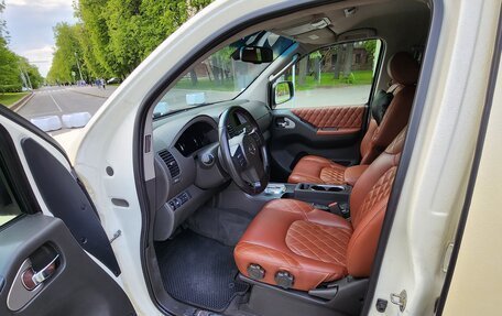 Nissan Pathfinder, 2013 год, 1 950 000 рублей, 4 фотография