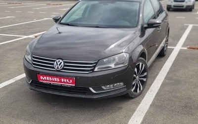 Volkswagen Passat B7, 2013 год, 2 100 000 рублей, 1 фотография