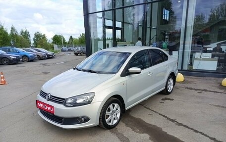 Volkswagen Polo VI (EU Market), 2014 год, 1 050 000 рублей, 1 фотография