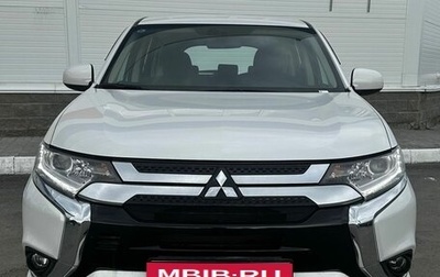 Mitsubishi Outlander III рестайлинг 3, 2022 год, 2 200 000 рублей, 1 фотография