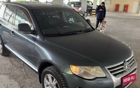 Volkswagen Touareg III, 2008 год, 950 000 рублей, 1 фотография