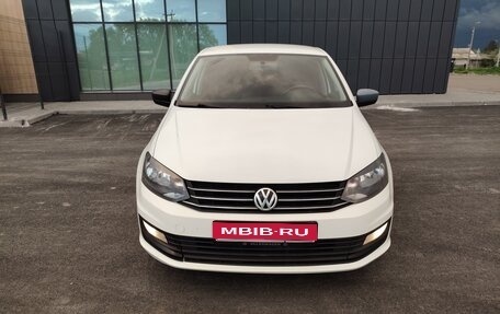 Volkswagen Polo VI (EU Market), 2017 год, 950 000 рублей, 1 фотография
