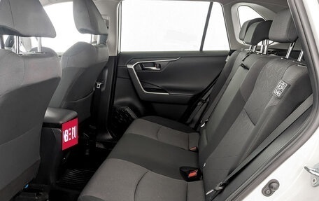 Toyota RAV4, 2022 год, 3 350 000 рублей, 12 фотография