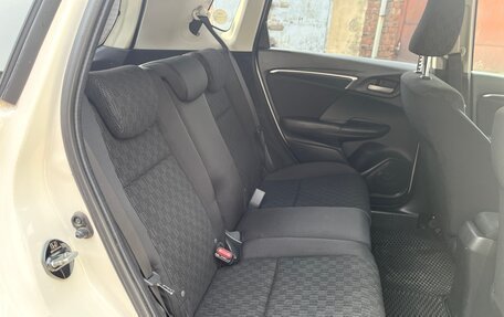 Honda Fit III, 2013 год, 970 000 рублей, 9 фотография