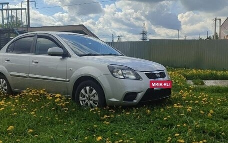 KIA Rio II, 2010 год, 665 000 рублей, 2 фотография