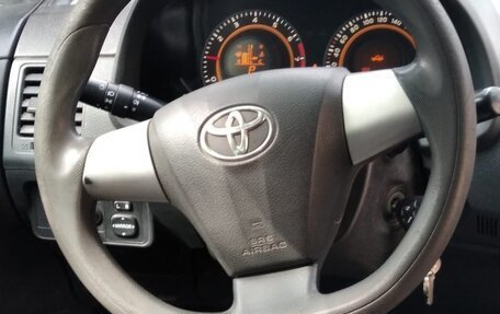 Toyota Corolla, 2011 год, 1 300 000 рублей, 5 фотография