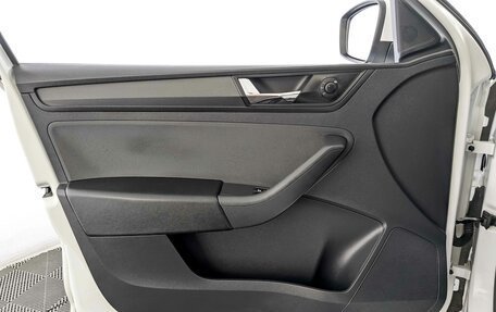 Skoda Rapid I, 2017 год, 900 000 рублей, 19 фотография