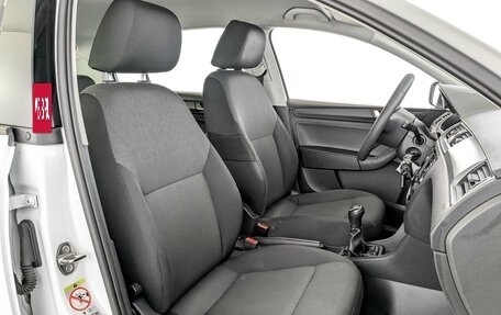 Skoda Rapid I, 2017 год, 900 000 рублей, 23 фотография
