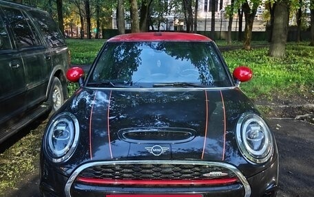 MINI Hatch, 2019 год, 3 050 000 рублей, 3 фотография