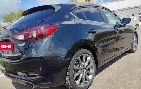 Mazda Axela, 2018 год, 1 500 000 рублей, 4 фотография