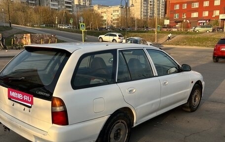 Mitsubishi Libero I рестайлинг, 2000 год, 175 000 рублей, 2 фотография