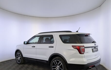 Ford Explorer VI, 2017 год, 2 636 000 рублей, 7 фотография