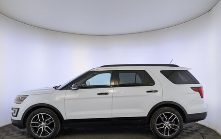 Ford Explorer VI, 2017 год, 2 636 000 рублей, 8 фотография