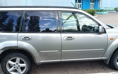 Nissan X-Trail, 2001 год, 550 000 рублей, 2 фотография