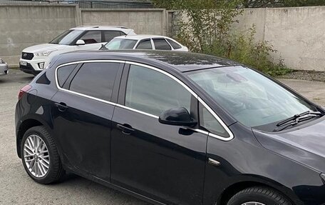 Opel Astra J, 2011 год, 799 000 рублей, 3 фотография
