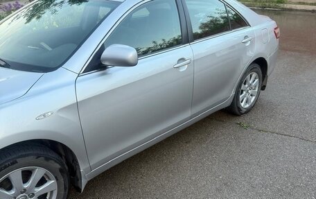 Toyota Camry, 2007 год, 1 500 000 рублей, 4 фотография