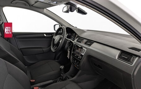Skoda Rapid I, 2019 год, 990 000 рублей, 13 фотография