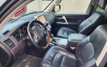 Toyota Land Cruiser 200, 2015 год, 6 650 000 рублей, 8 фотография