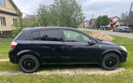 Opel Astra H, 2006 год, 320 000 рублей, 2 фотография