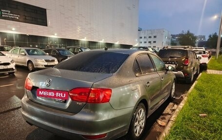 Volkswagen Jetta VI, 2011 год, 710 000 рублей, 4 фотография