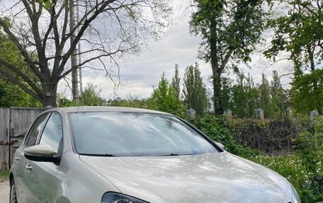 Volkswagen Golf VI, 2011 год, 800 000 рублей, 2 фотография