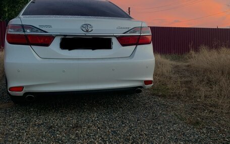 Toyota Camry, 2015 год, 1 870 000 рублей, 5 фотография