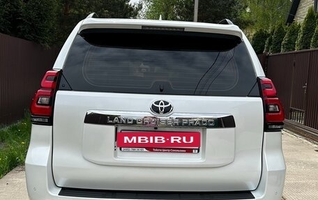 Toyota Land Cruiser Prado 150 рестайлинг 2, 2018 год, 5 700 000 рублей, 4 фотография