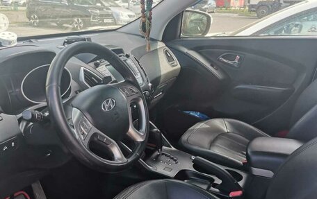 Hyundai ix35 I рестайлинг, 2011 год, 1 100 000 рублей, 4 фотография
